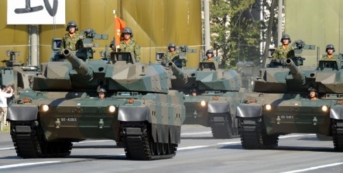 Xe tăng chiến đấu Project 10 Nhật Bản tại Lễ duyệt binh